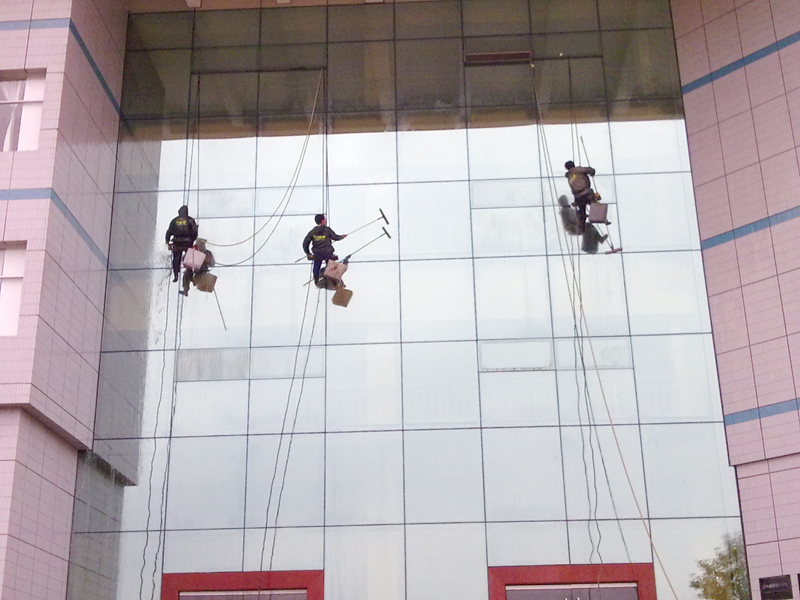 外墙清洗是否会导致墙面褪色？—北京新卓高外墙清洗